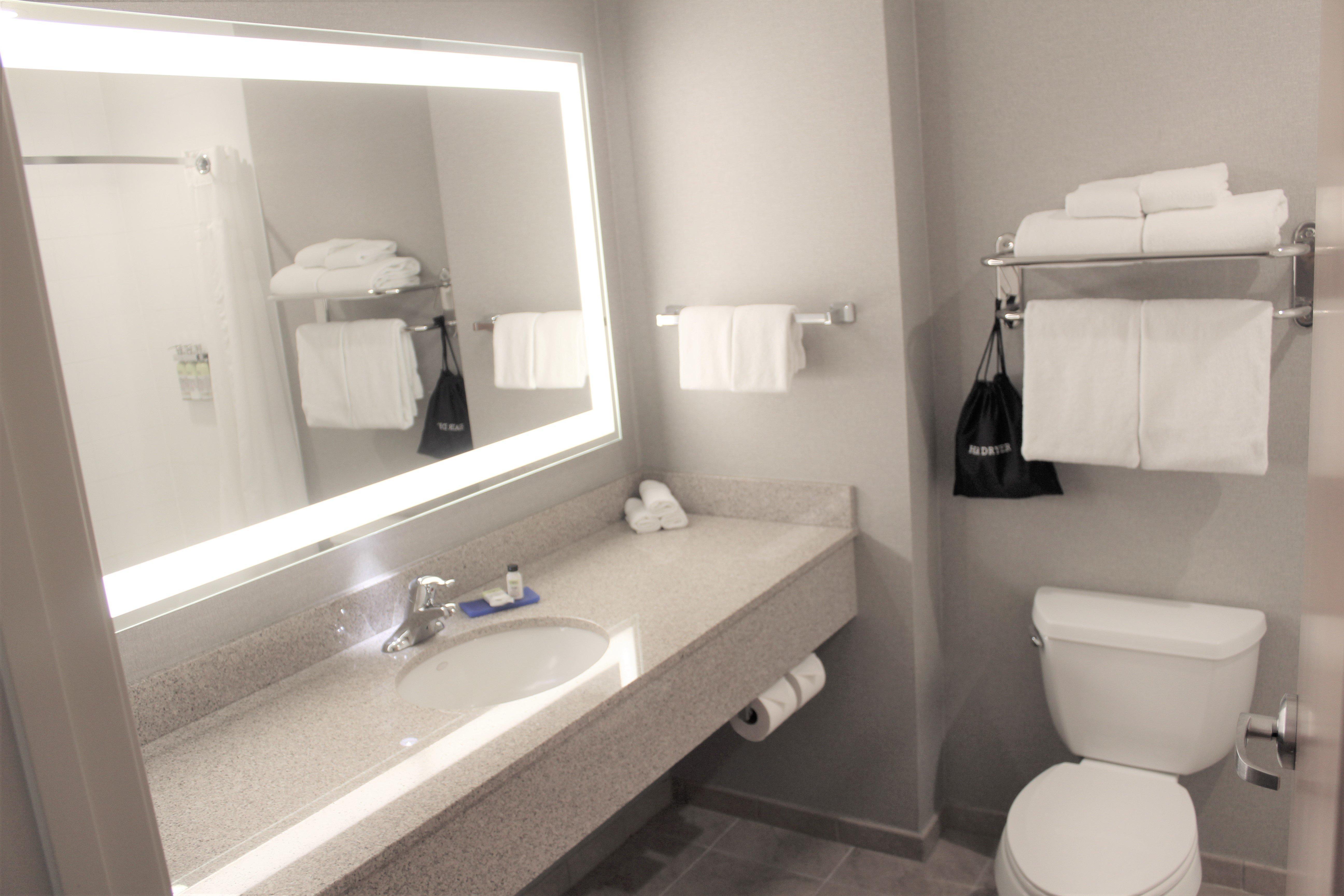 Holiday Inn Express & Suites Cheney By Ihg Exterior foto